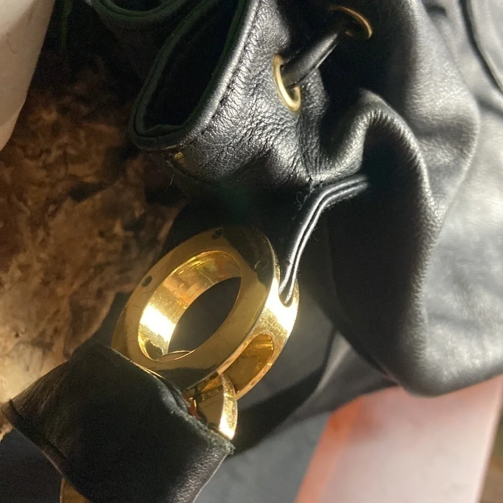 Valerie Stevens Hobo Black Leather Bag​